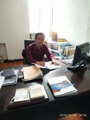 公司機關黨支部積極開展“不忘初心、牢記使命”主題教育答題活動1.png